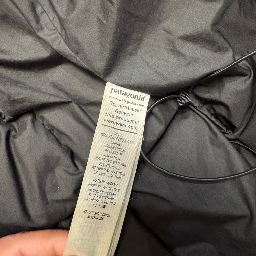Patagonia netplus shells Kids Black Puffer Jacket size 12 big kids